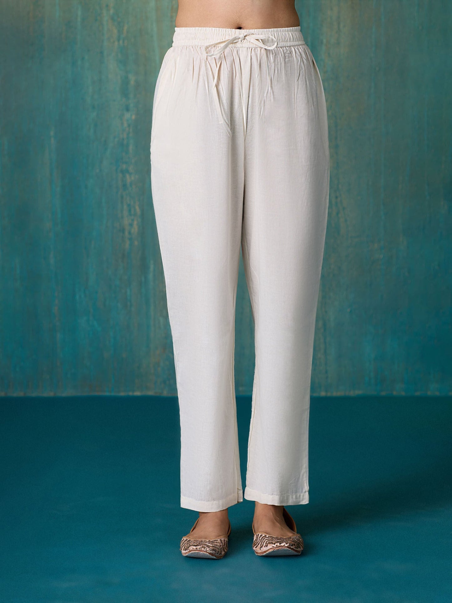 Likha Off white Tonal embrodiery Kurta Pant and Brocade Dupatta LIKSKD253 (Set of 3)