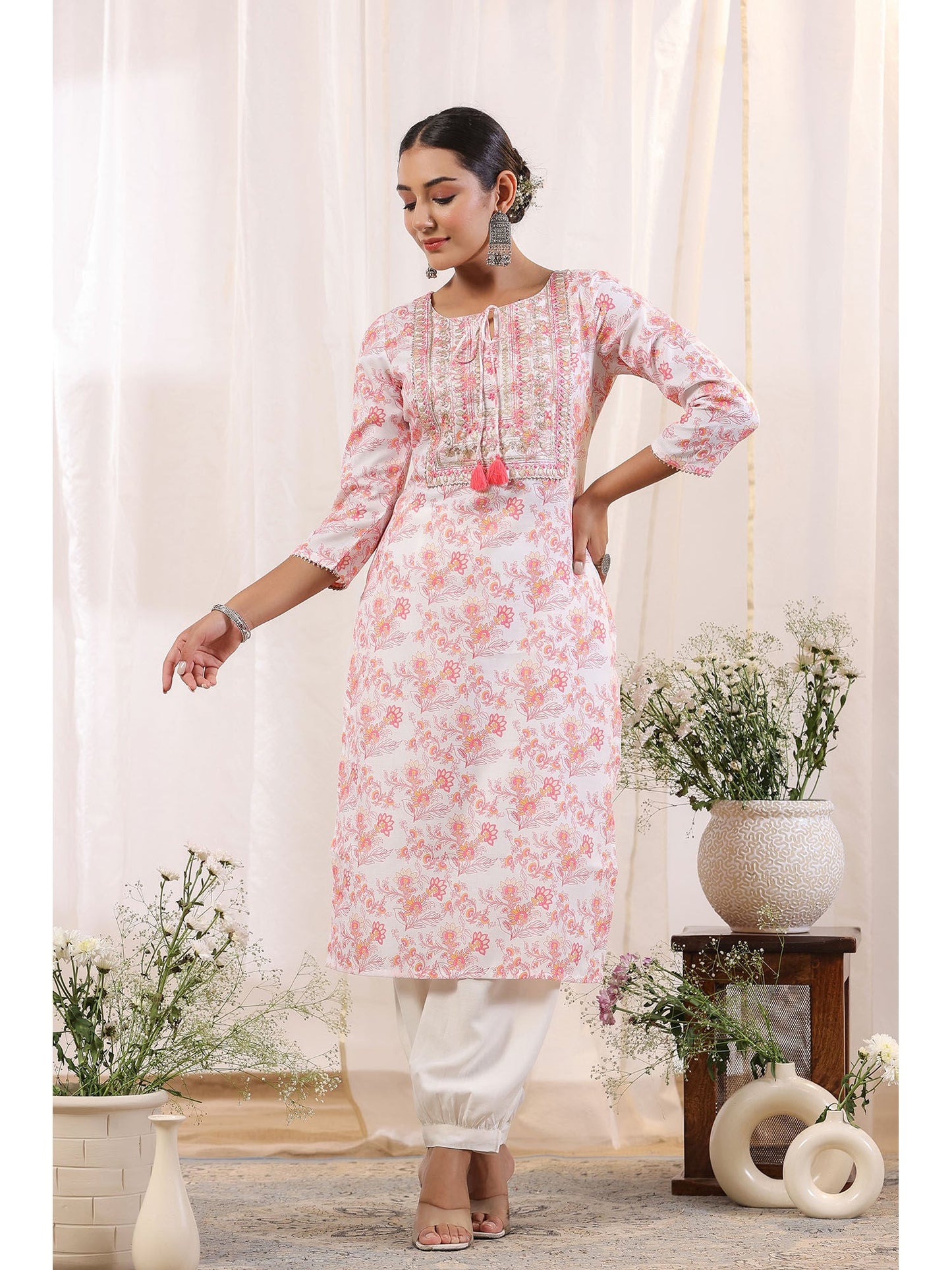 ISHIN Women's Pink Floral Printed Gotta Patti Rayon Straight Kurta