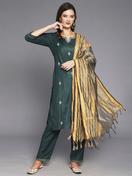 Anubhutee Women Green Ethnic Motifs Embroidered Thread Work Kurta with Trousers & With Dupatta