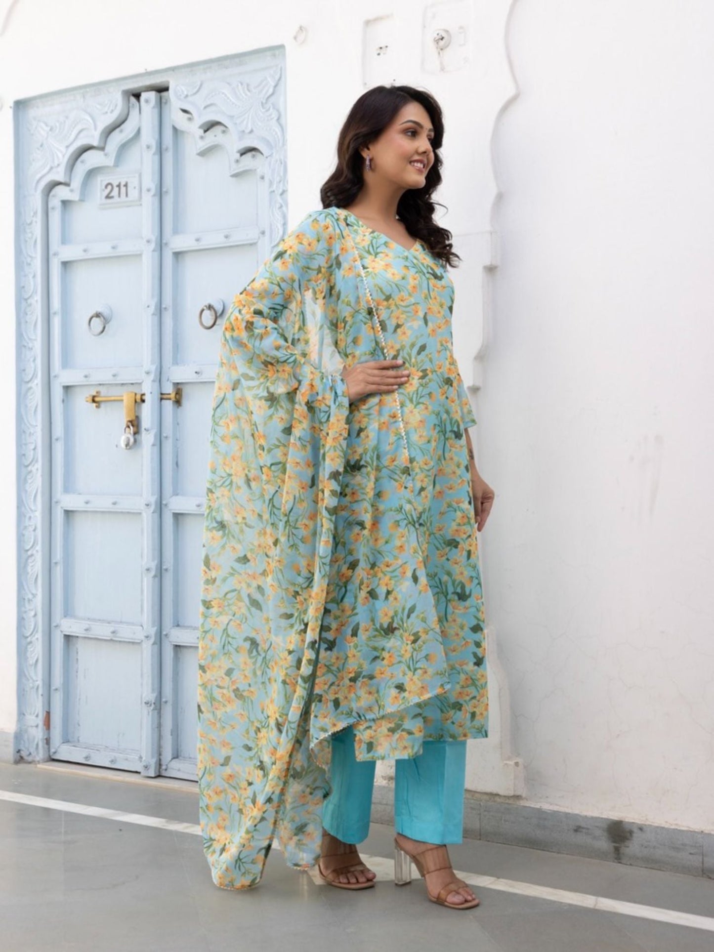 ONEWE INDIA Pragya Suit (Set of 3)