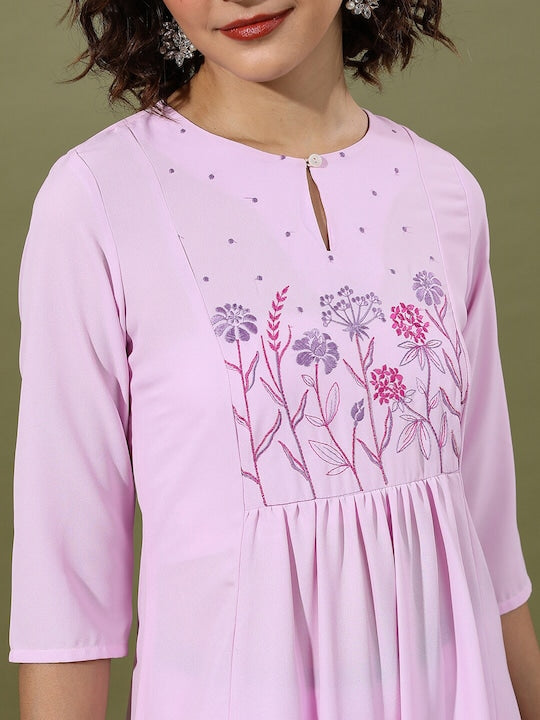 Vishudh Floral Embroidered Thread Work Kurta