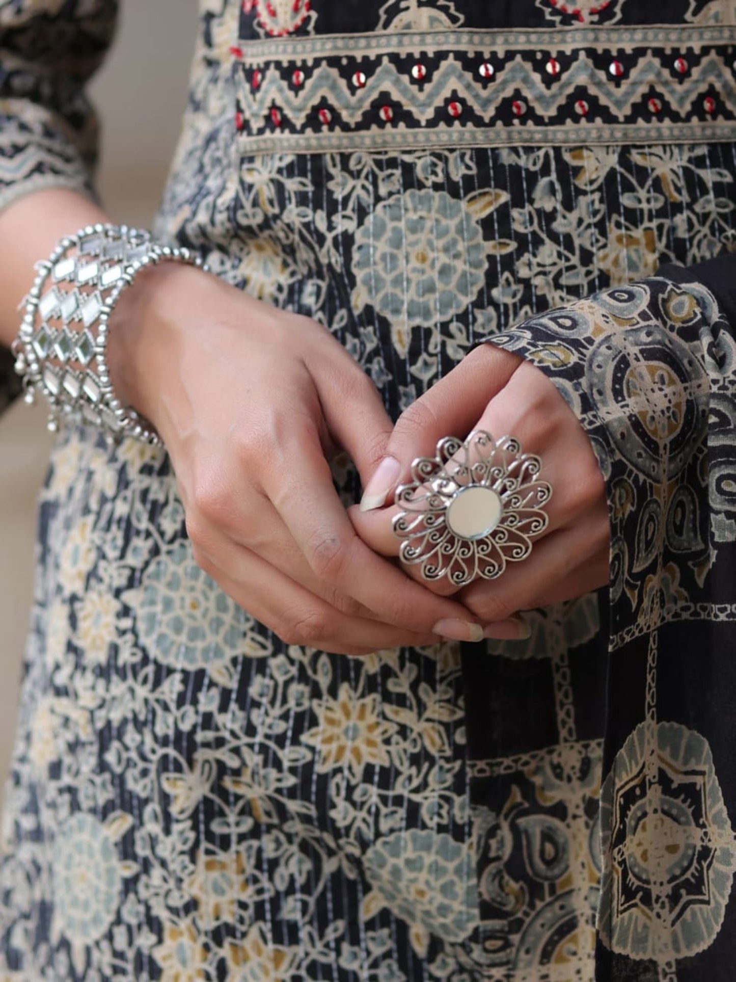 PIROH Womens Floral Print Kurta Pant Dupatta Set (Set of 3)