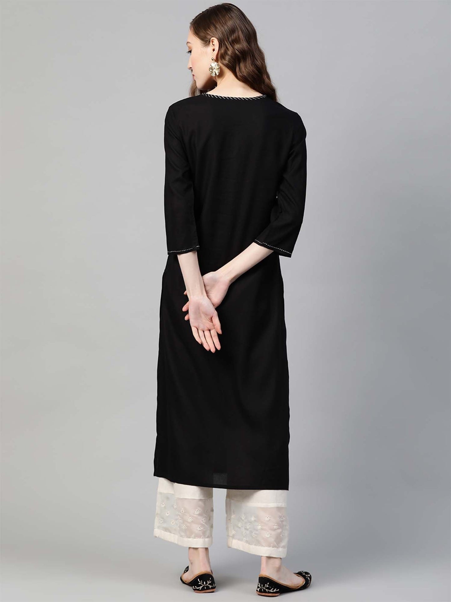 PIROH Womens Rayon Embroidered Straight Kurta Black