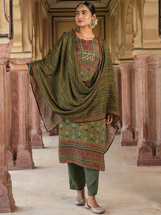 Scakhi Ethnic Motifs Printed Pure Silk Straight Kurta With Trousers & Dupatta