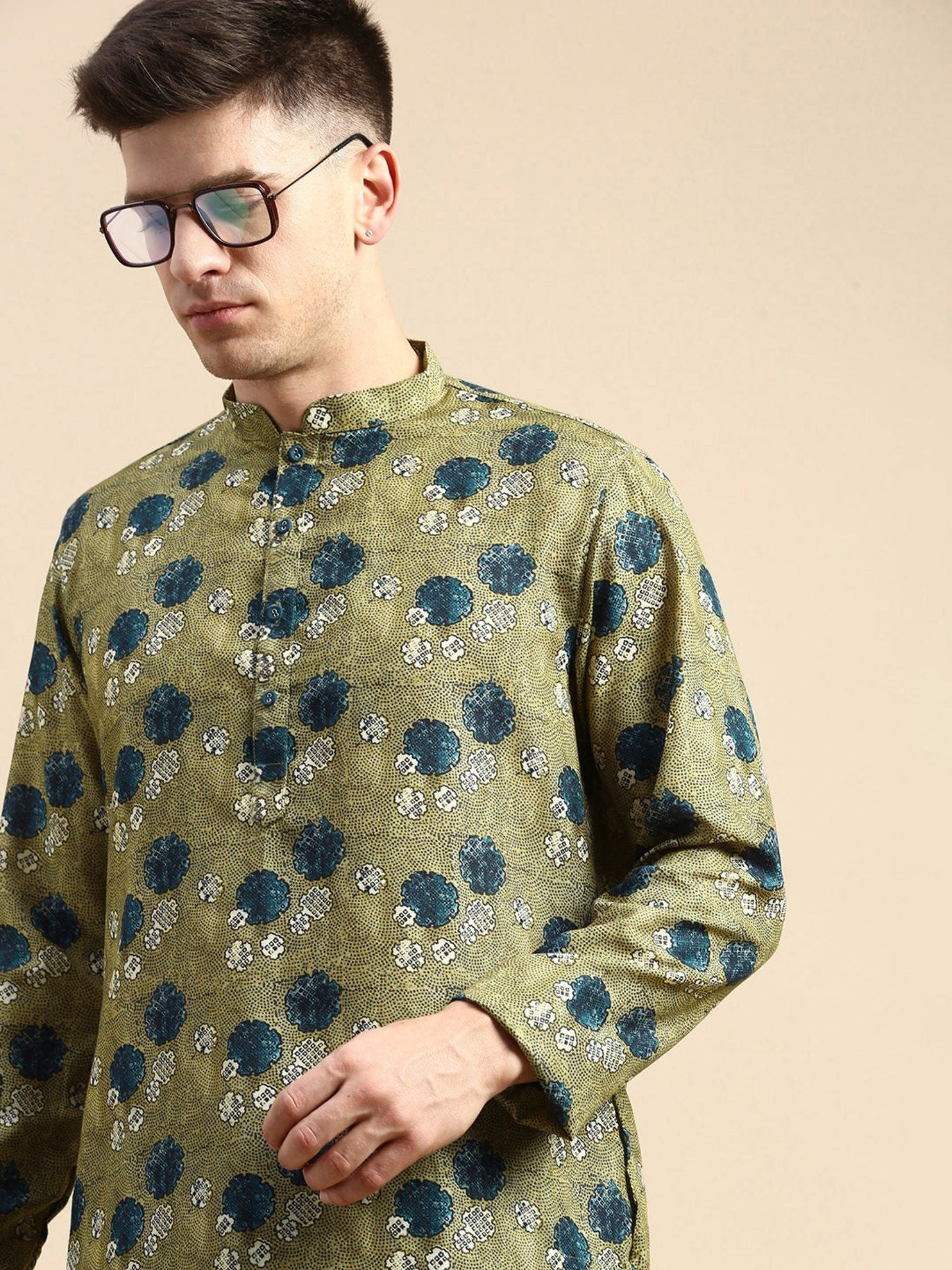 Amodh by Kisah Mens Olive Kurta Trousers (Set of 2)