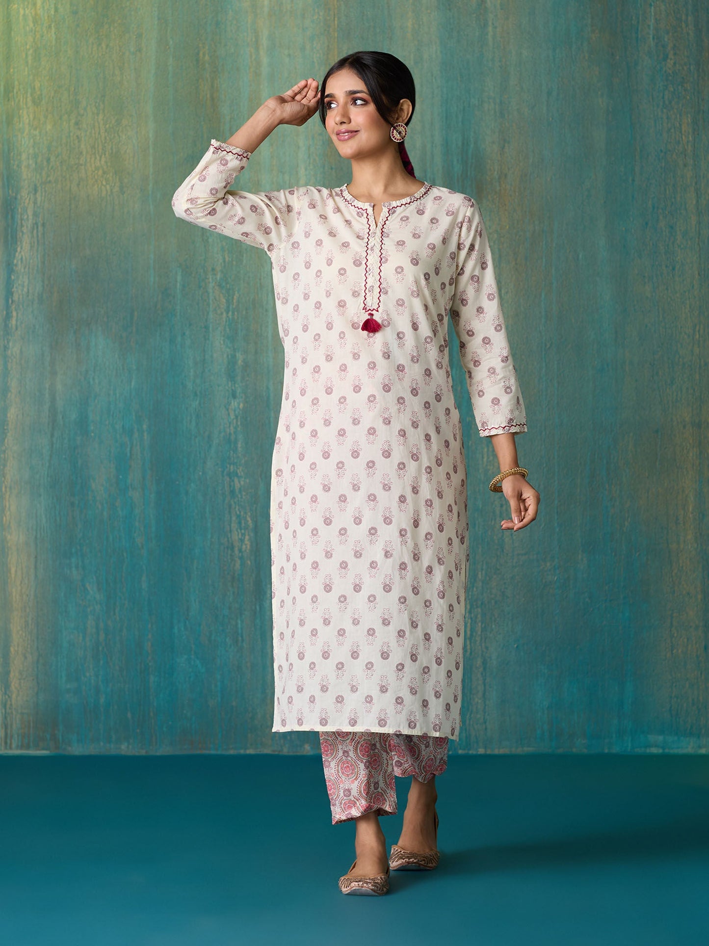 Likha Off White Sanganeri Printed Kurta Pant and Dupatta LIKSKD264 (Set of 3) - S