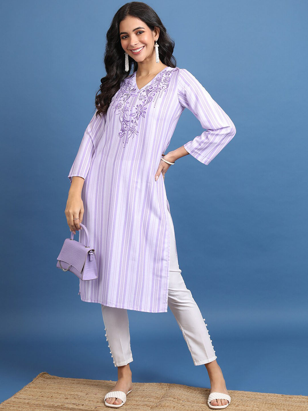 Vishudh Striped Thread Work V-Neck Straight Kurta