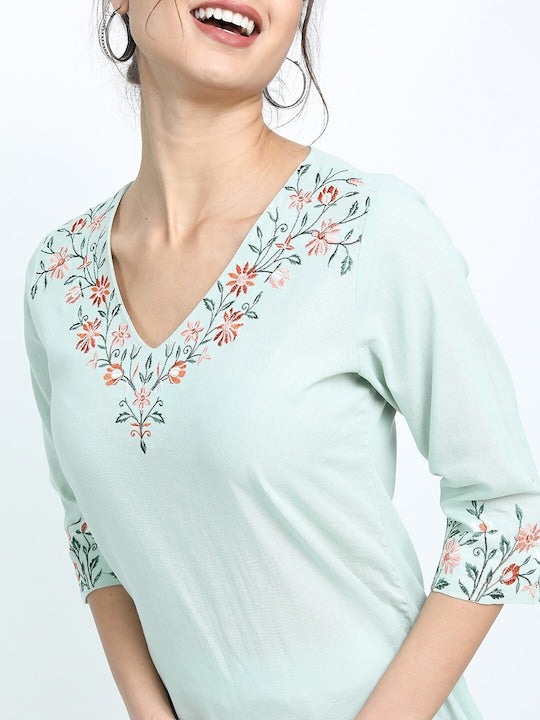 Vishudh Women Green Ethnic Motifs Embroidered Thread Work Cotton Kurta