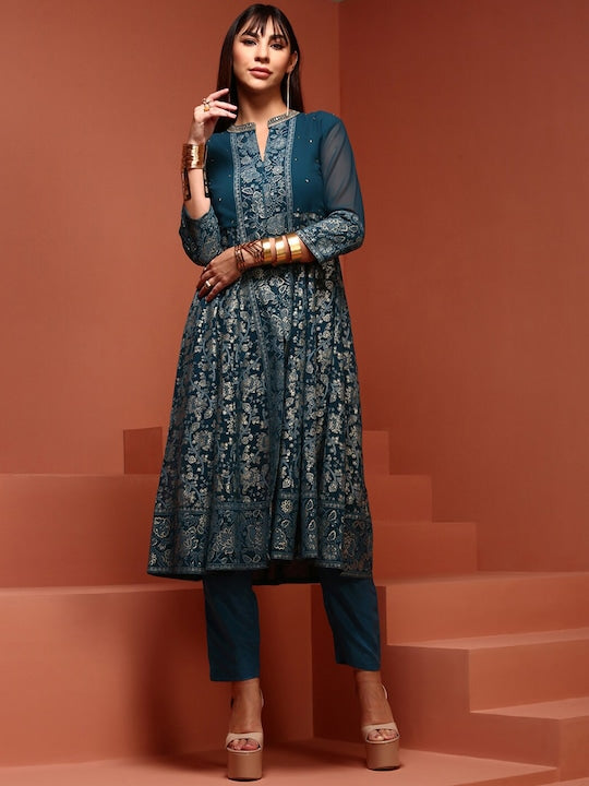 IMARA Floral Printed Mandarin Collar Sequinned Detailed A-Line Kurta With Trousers