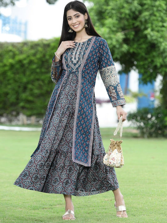 Juniper Women Teal Geometric Flared Sleeves Thread Work Chanderi Silk Kurta