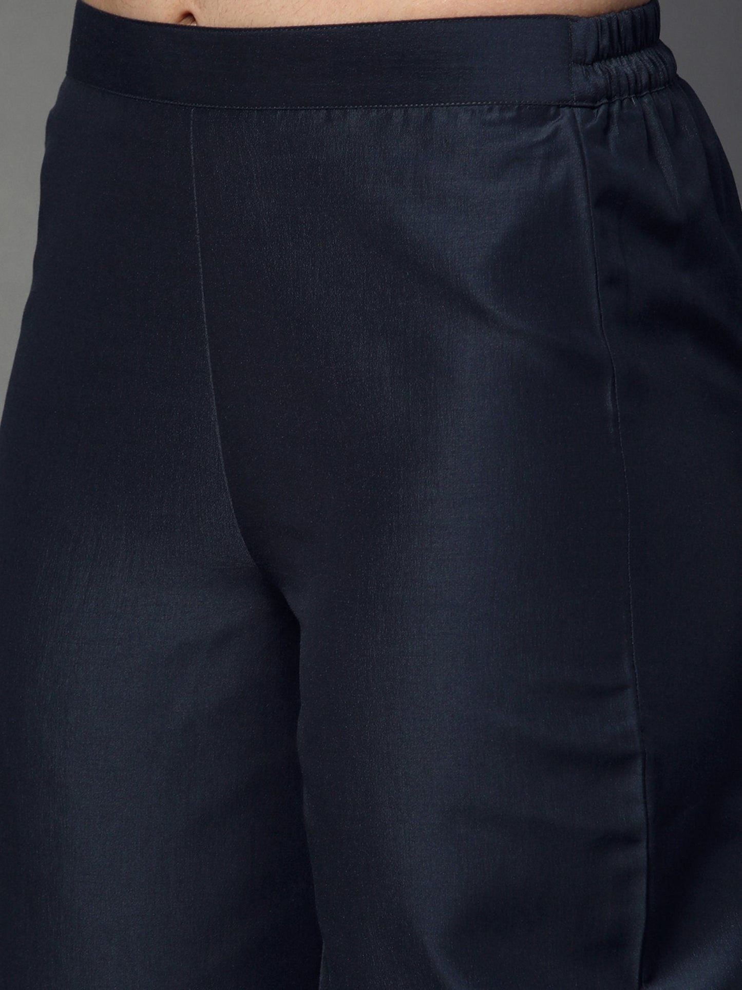 Heeposh Women Chanderi Silk Kurta with Organza Embroidered Dupatta (Set of 3)