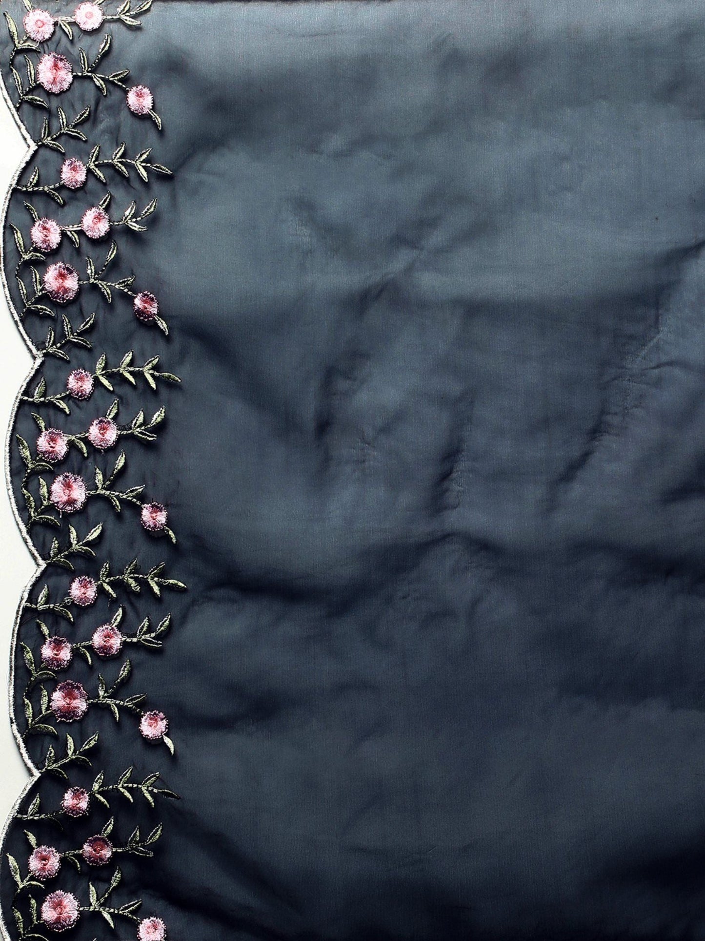 Heeposh Women Chanderi Silk Kurta with Organza Embroidered Dupatta (Set of 3)