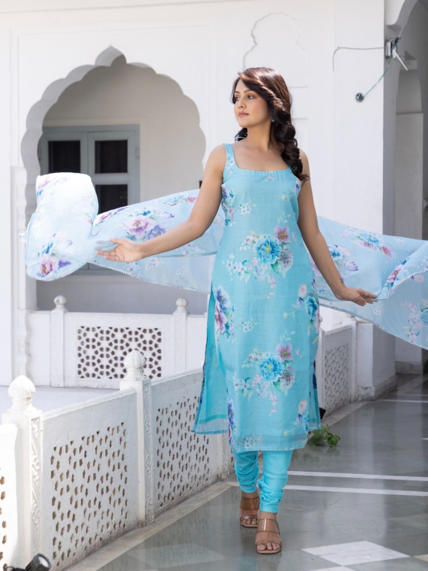 ONEWE INDIA Parul Suit (Set of 3)