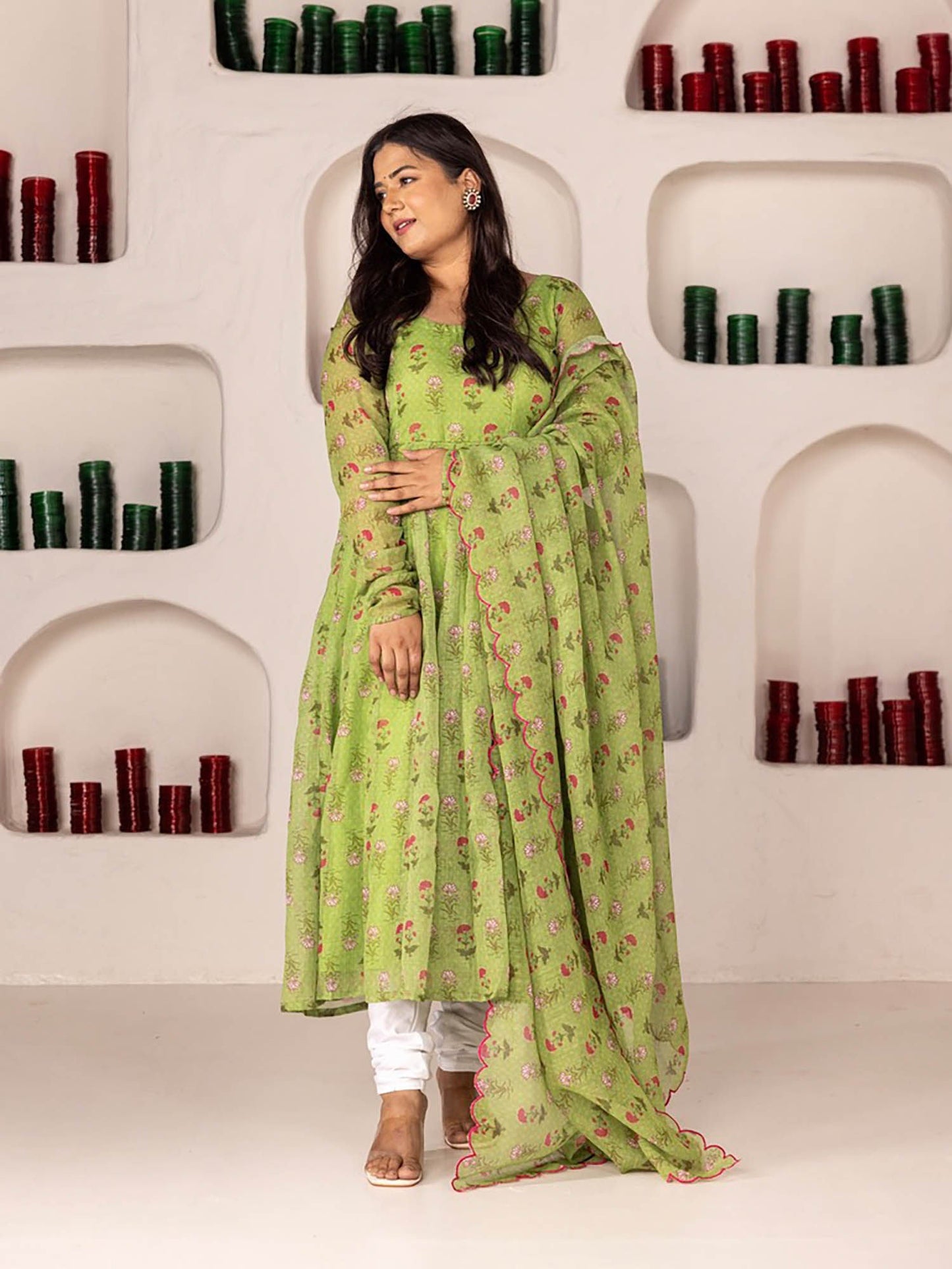 ONEWE INDIA Neeza Linen Anarkali Kurta (Set of 3)