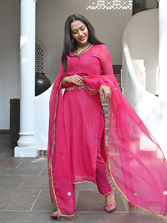 Urbanstree Masuma Suit Set (Set of 3)