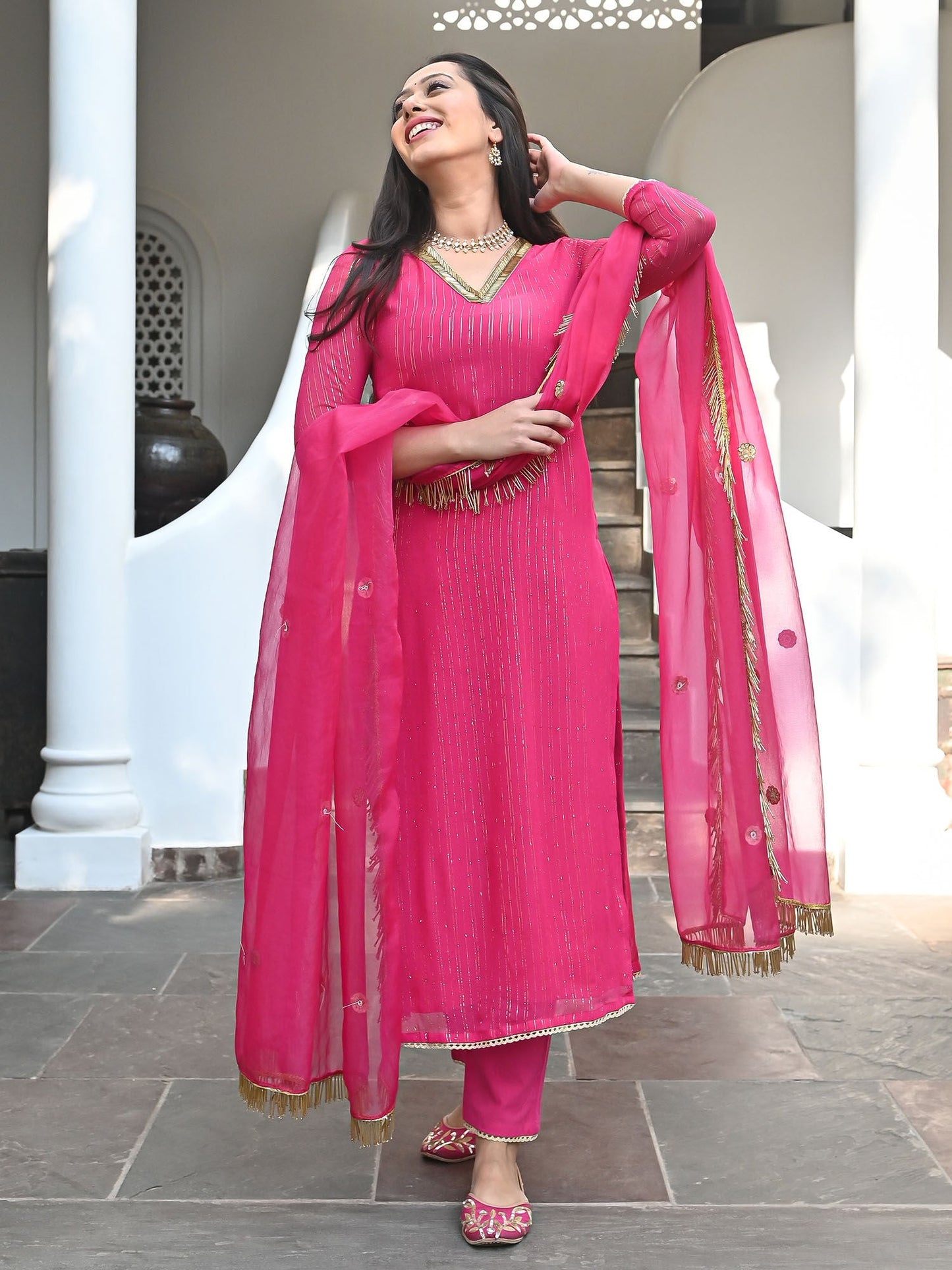 Urbanstree Masuma Suit Set (Set of 3)