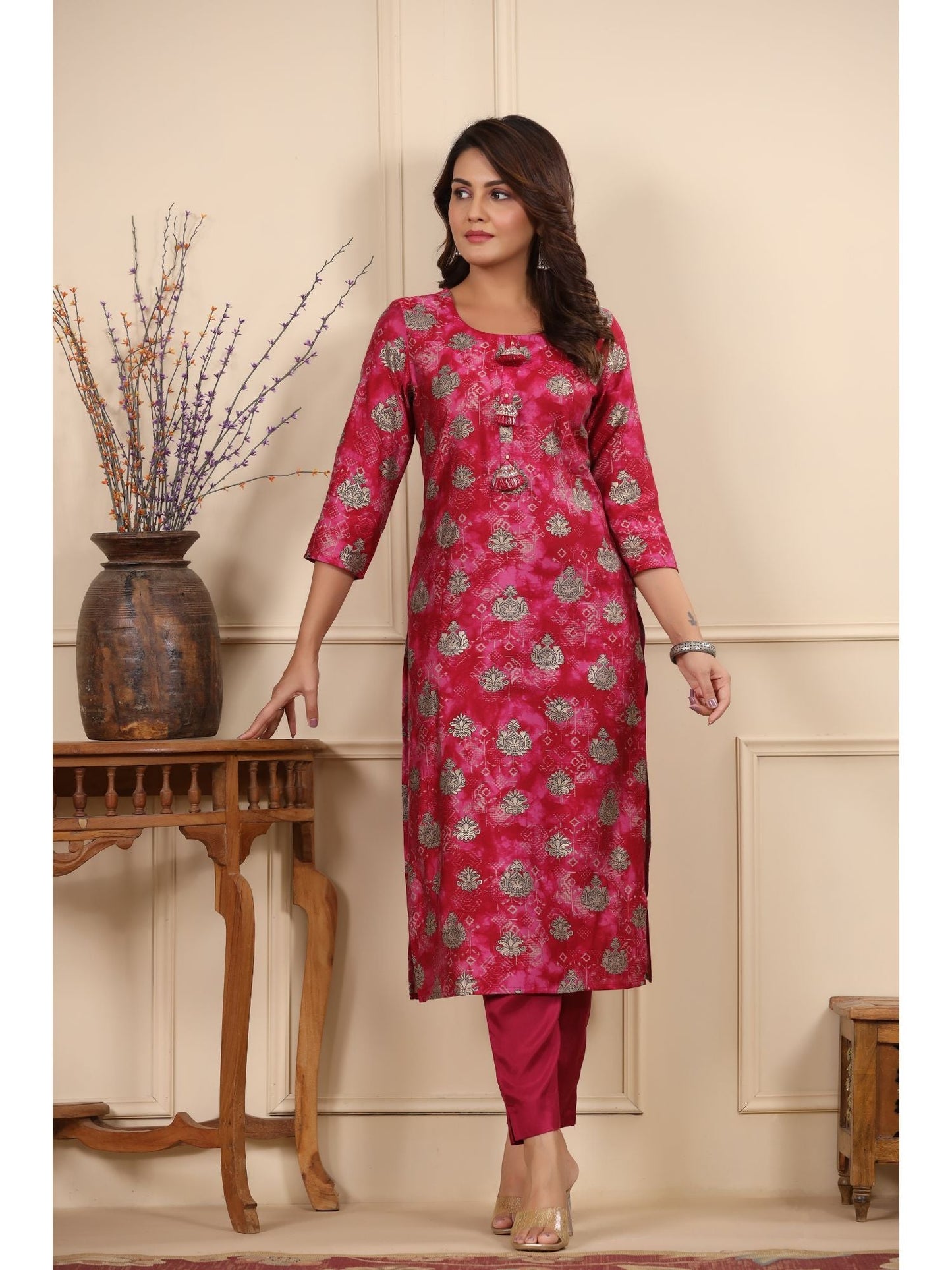 PIROH Women Modal & Shantoon Floral Print Straight Kurta Pant Pink (Set of 2)