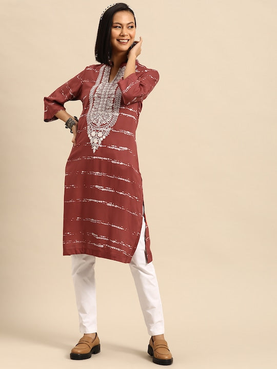 Sangria Women Ethnic Motifs Printed Straight Kurta with Pocket