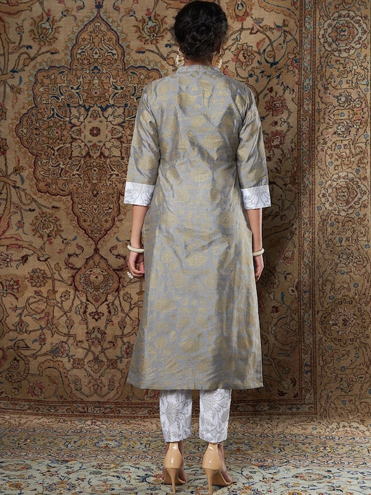Shae by Sassafras Ethnic Motifs Printed Jacquard Kurta