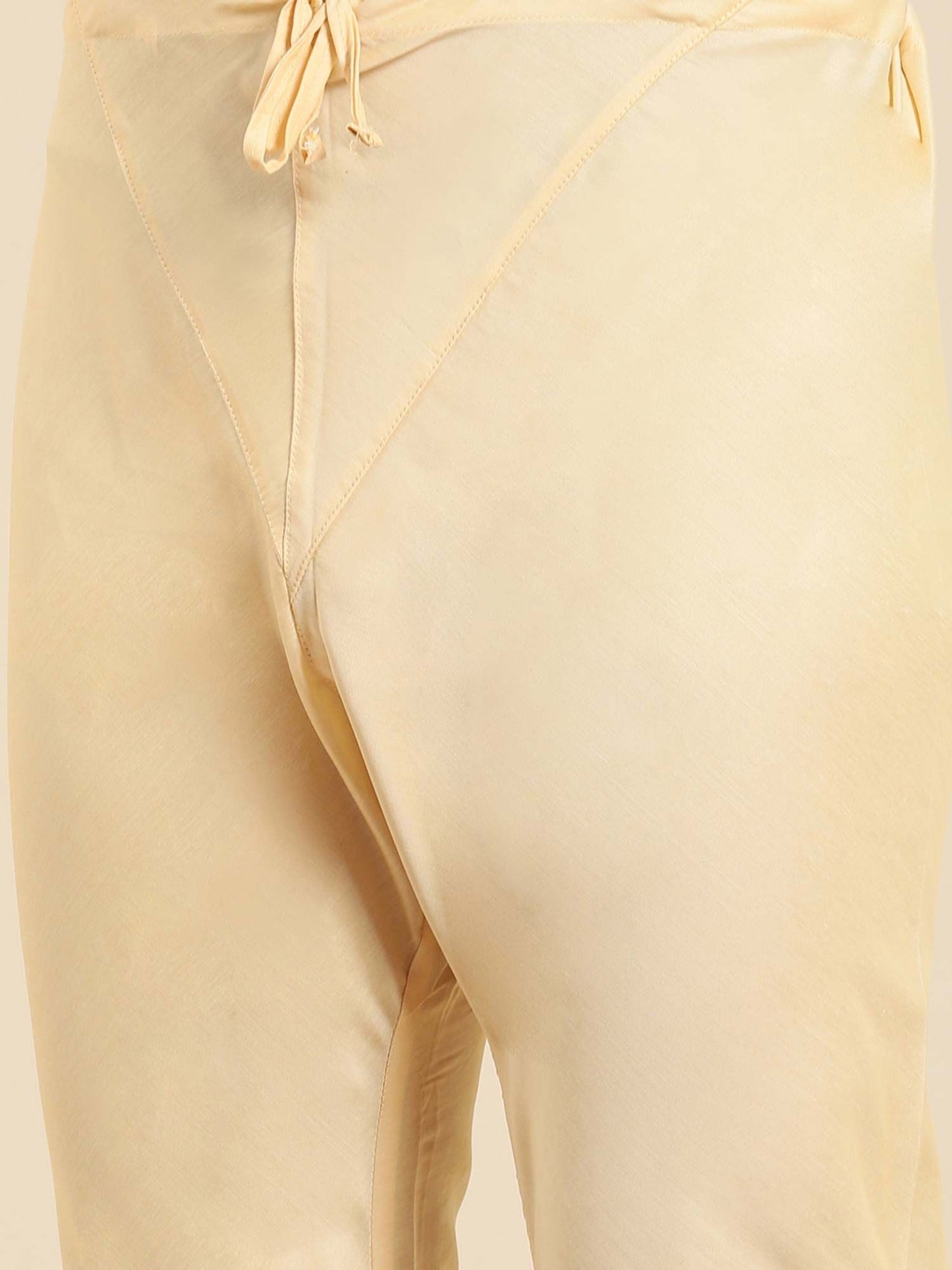 Amodh by Kisah Men Maroon Kurta (Set of 2)