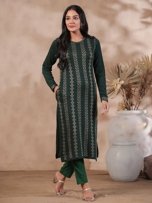 ISHIN Women's Green Jacquard Style Ethnic Motifs Straight Winterwear Kurta