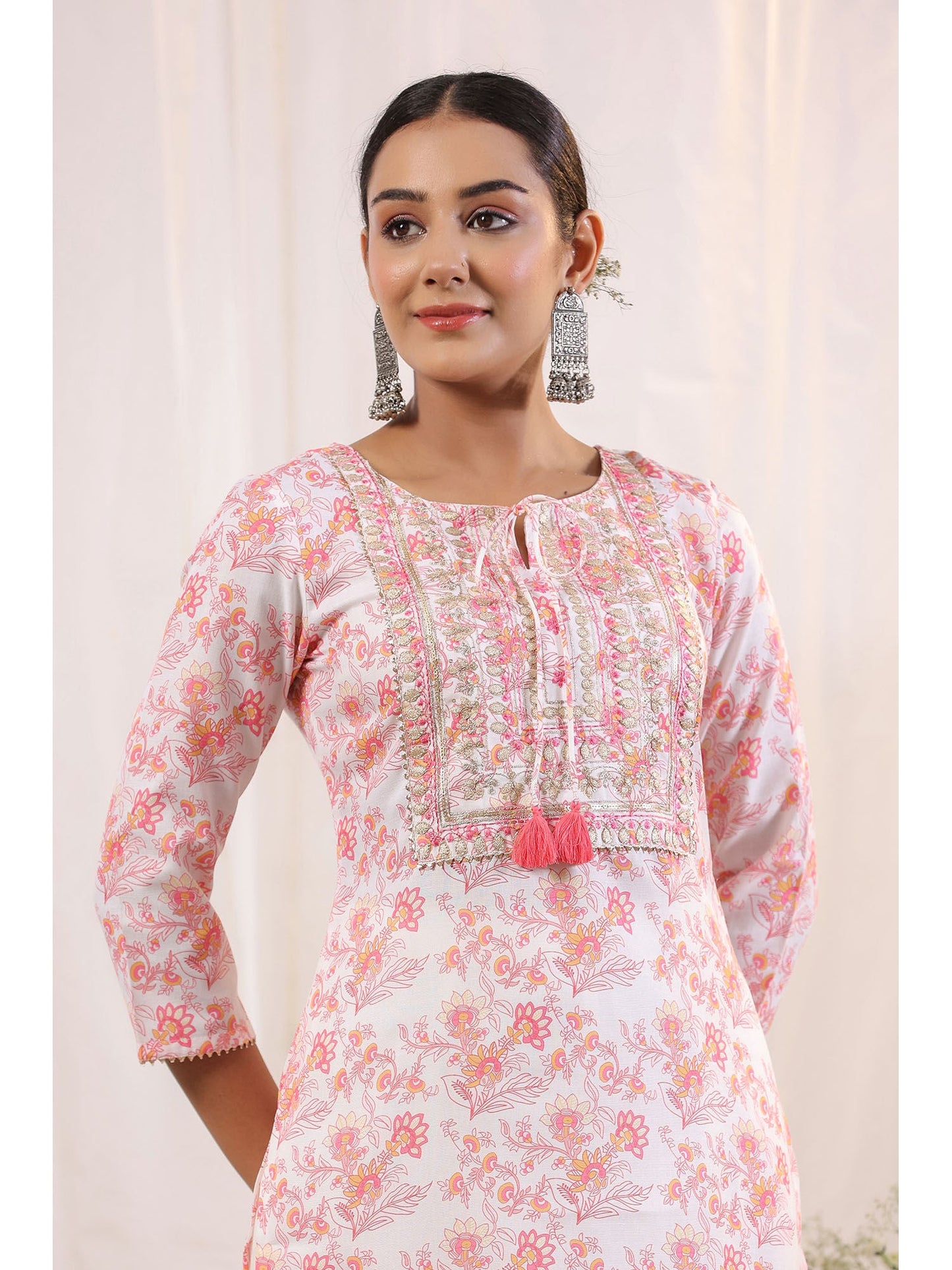 ISHIN Women's Pink Floral Printed Gotta Patti Rayon Straight Kurta