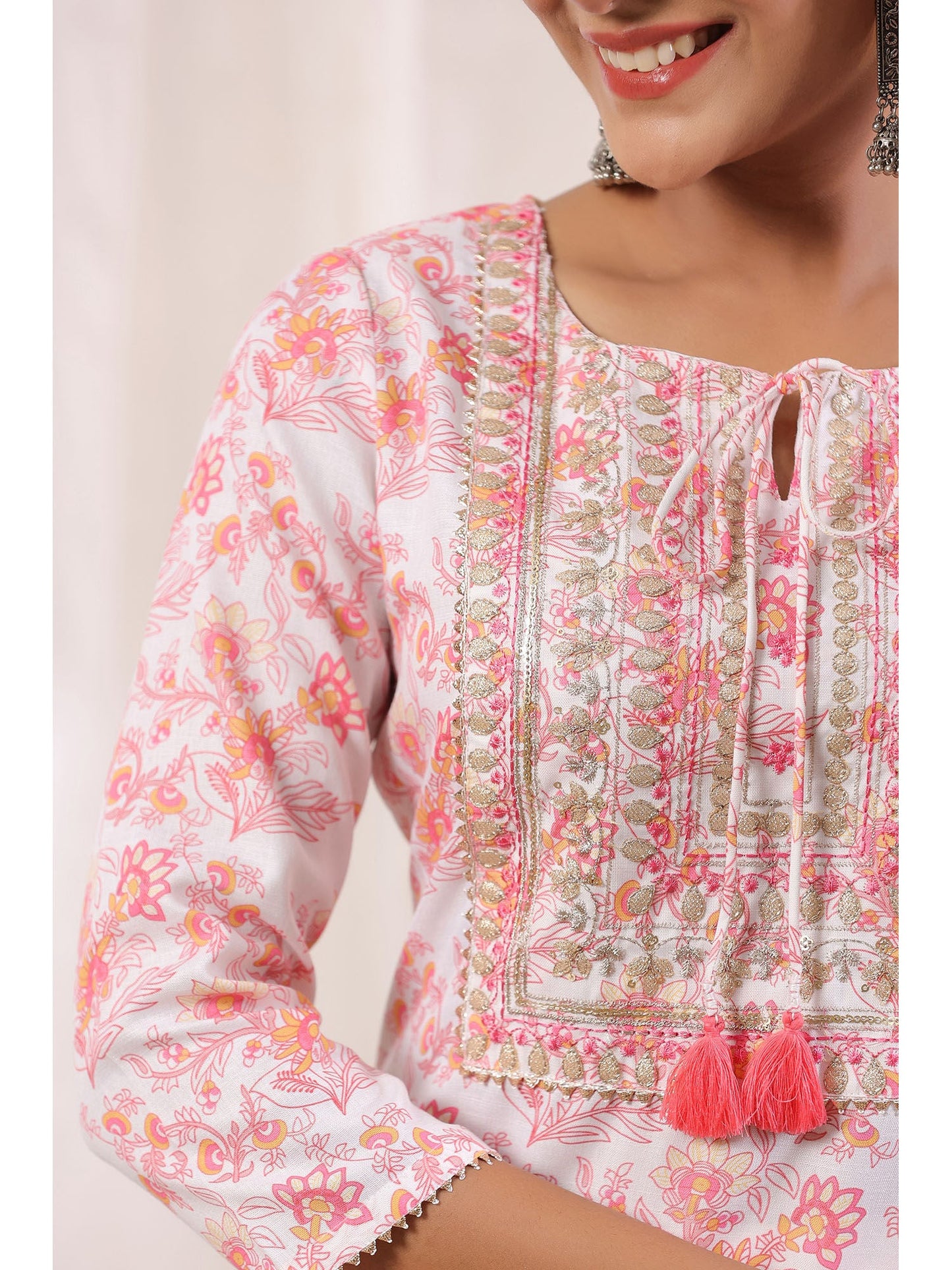 ISHIN Women's Pink Floral Printed Gotta Patti Rayon Straight Kurta