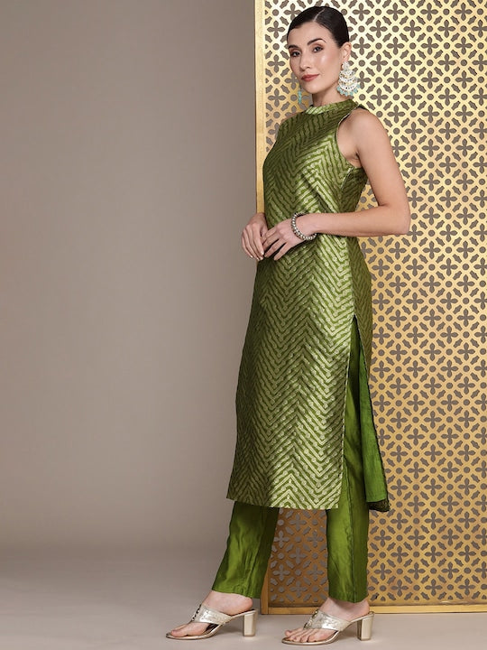 House of Pataudi Women Woven Design Regular Jashn Kurta With Trousers & Dupatta