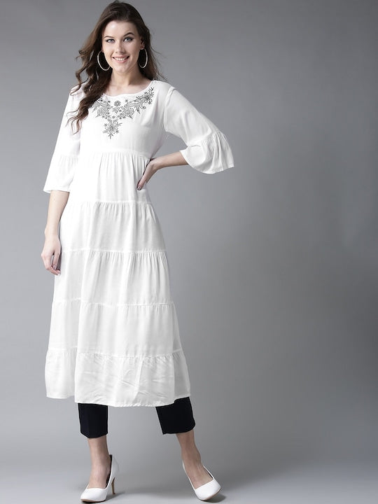 Here&now Women White Yoke Design Anarkali Kurta