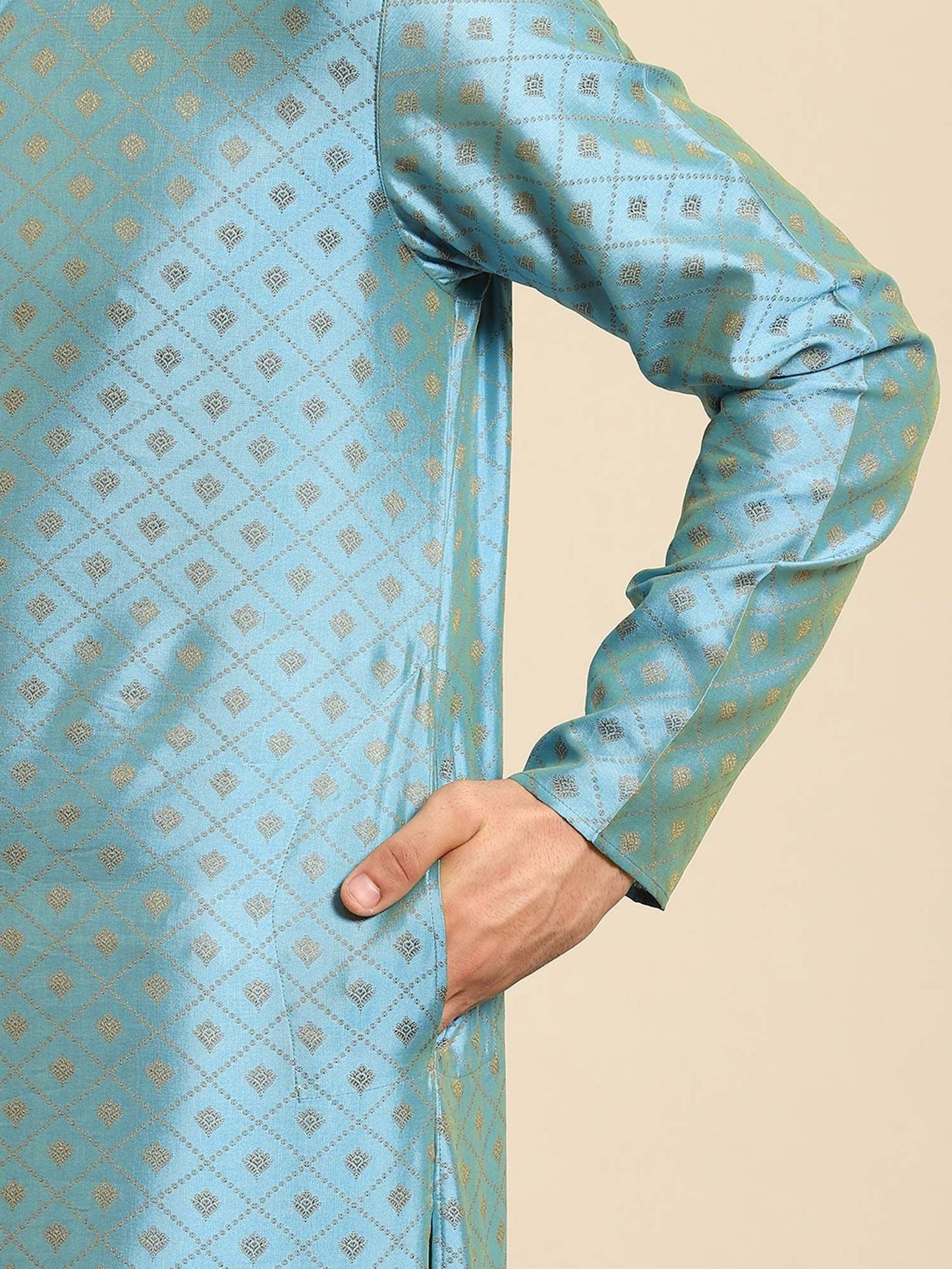 Amodh by Kisah Men Turquoise Blue Kurta (Set of 2)
