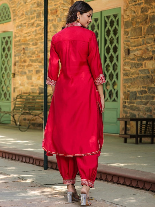 SCAKHI Ethnic Motifs Yoke Design Regular Thread Work Straight Kurta with Patiala