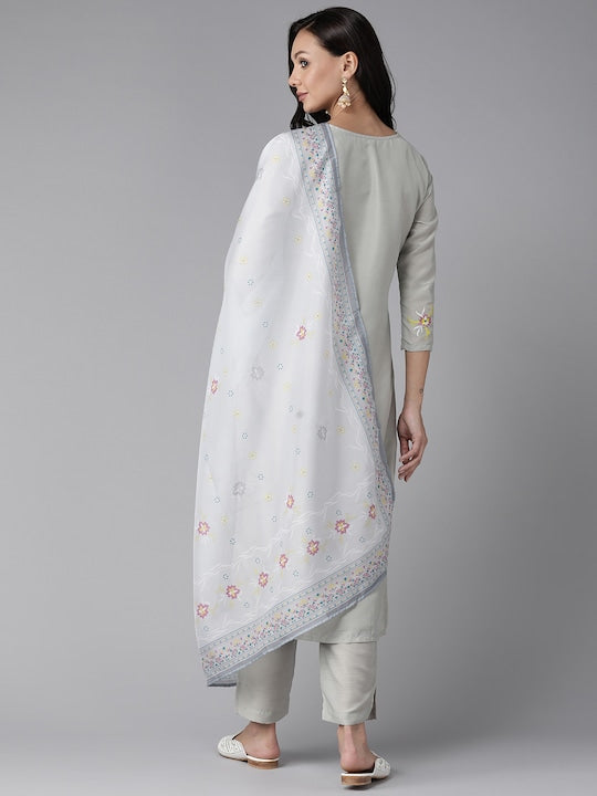 Yufta Floral Embroidered Regular Thread Work Pure Silk Kurta with Trousers & With Dupatta