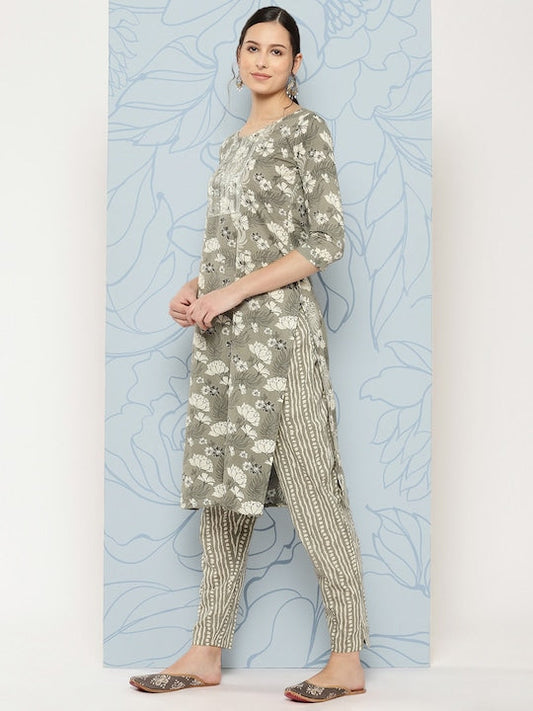 Yufta Women Floral Embroidered Sequinned Pure Cotton Kurta with Trousers & With Dupatta - XL