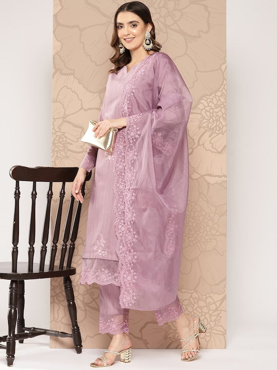 Yufta Women Floral Embroidered Regular Thread Work Kurta with Trousers & With Dupatta