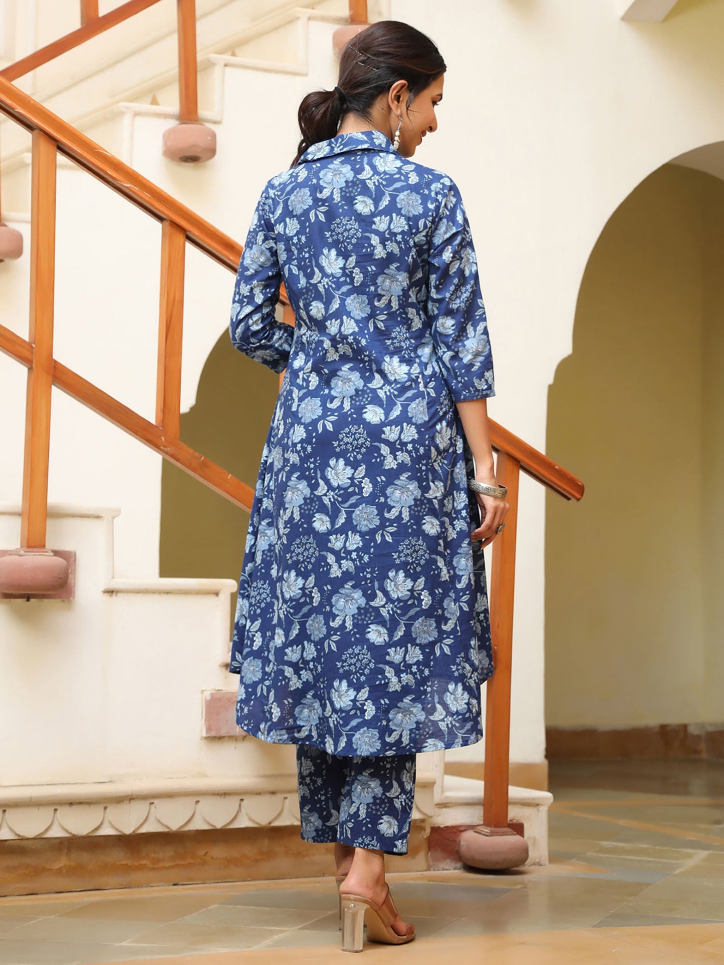 PIROH Women Cotton Floral Print A-Line Kurta & Pant Blue (Set of 2)