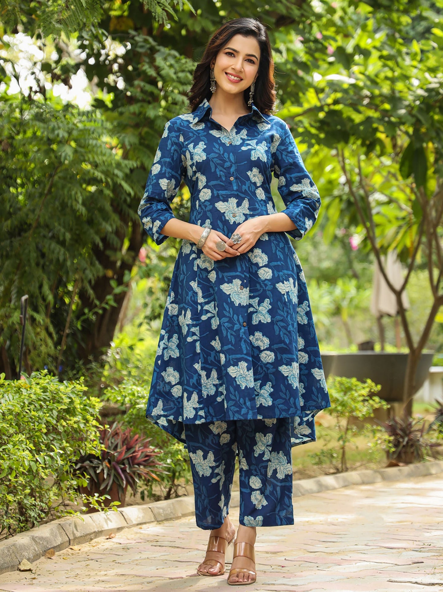 PIROH Women Cotton Floral Print A-Line Kurta & Pant Blue (Set of 2)