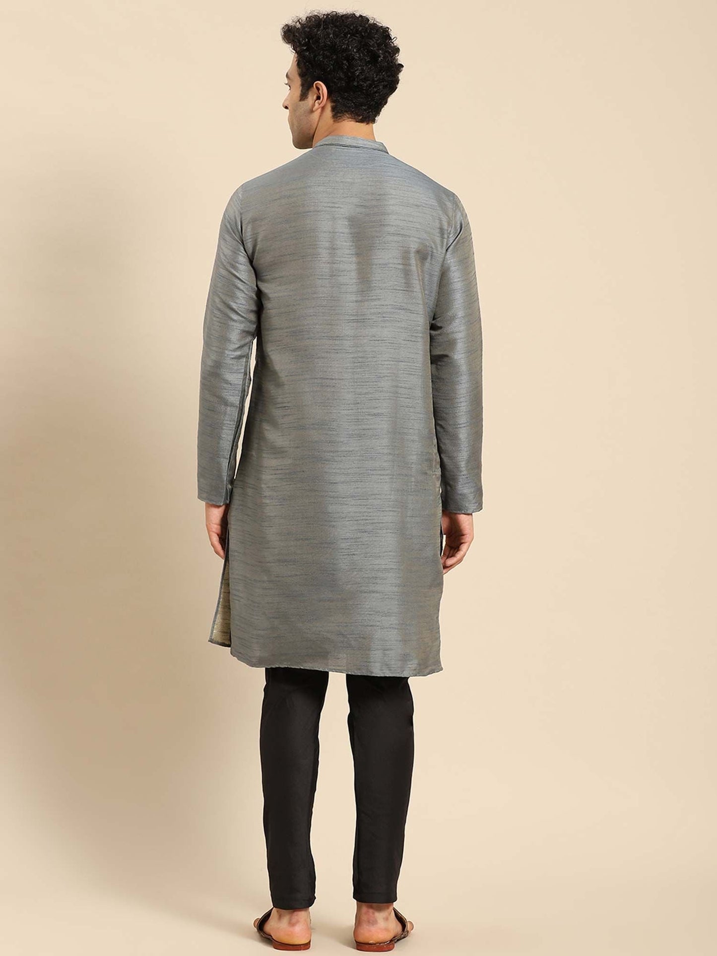 Amodh by Kisah Men Charcoal Grey Kurta (Set of 2)