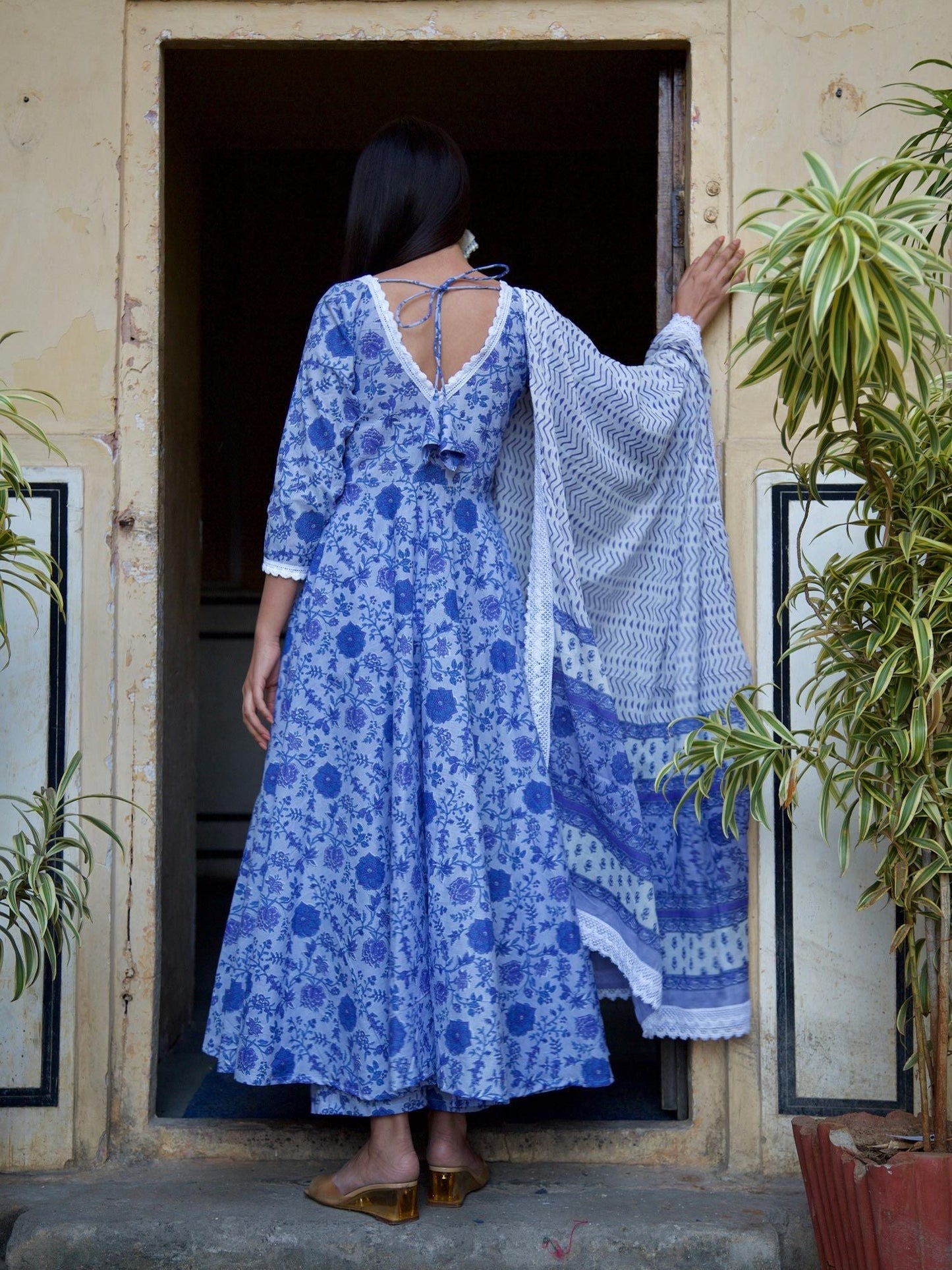 ONEWE INDIA Shruthi Suit Set (Set of 3)