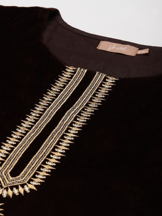 Shae by Sassafras Women Brown & Gold-Toned Ethnic Motifs Embroidered Velvet Kurta