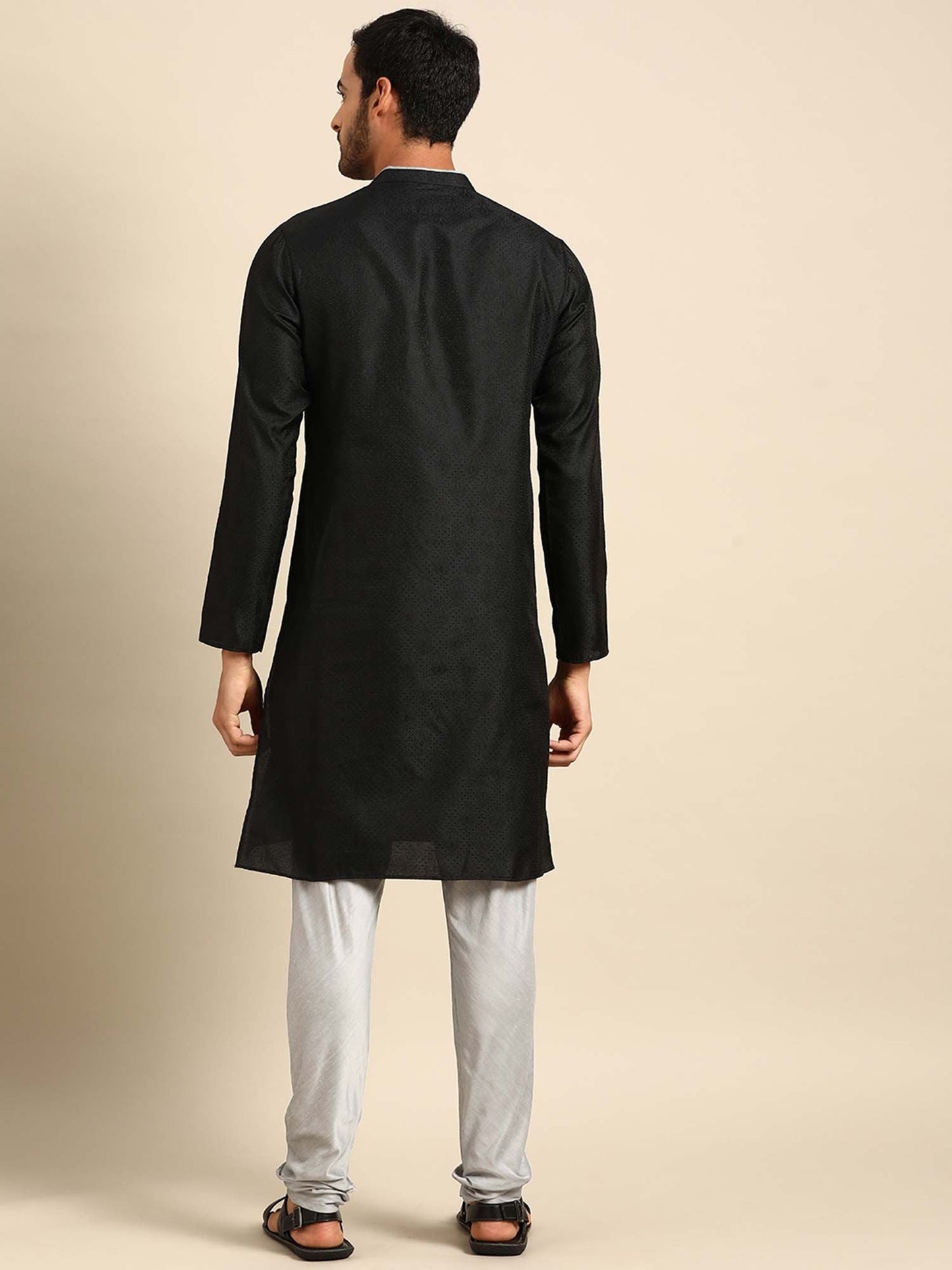Amodh by Kisah Men Black Kurta (Set of 2)