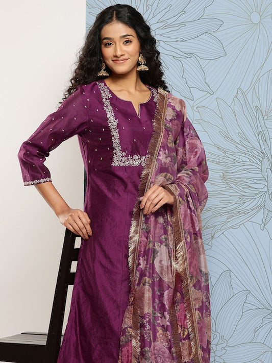 Varanga Yoke Design Regular Chanderi Silk Kurta with Trousers & With Dupatta