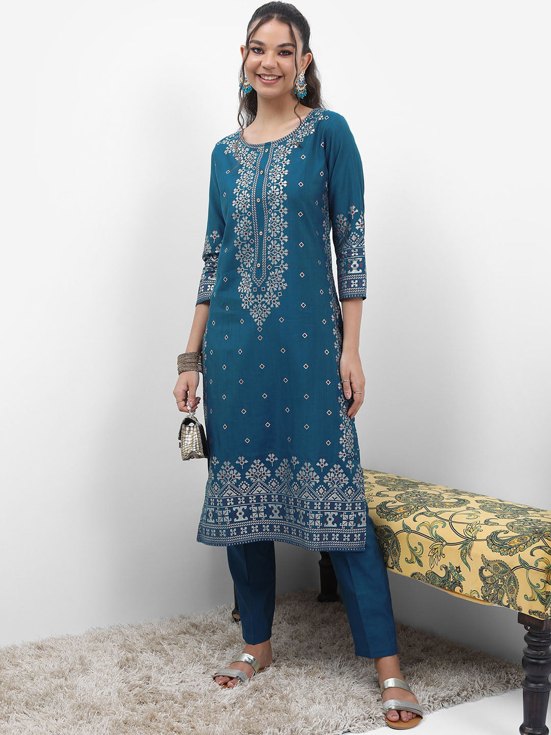 Vishudh Women Blue & Silver Ethnic Motifs Printed Regular Kurta with Trousers