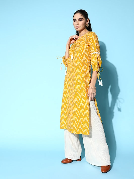 Yufta Women Yellow & White Cotton Tie-Up Neck Puff Sleeves Chevron Printed Kurta