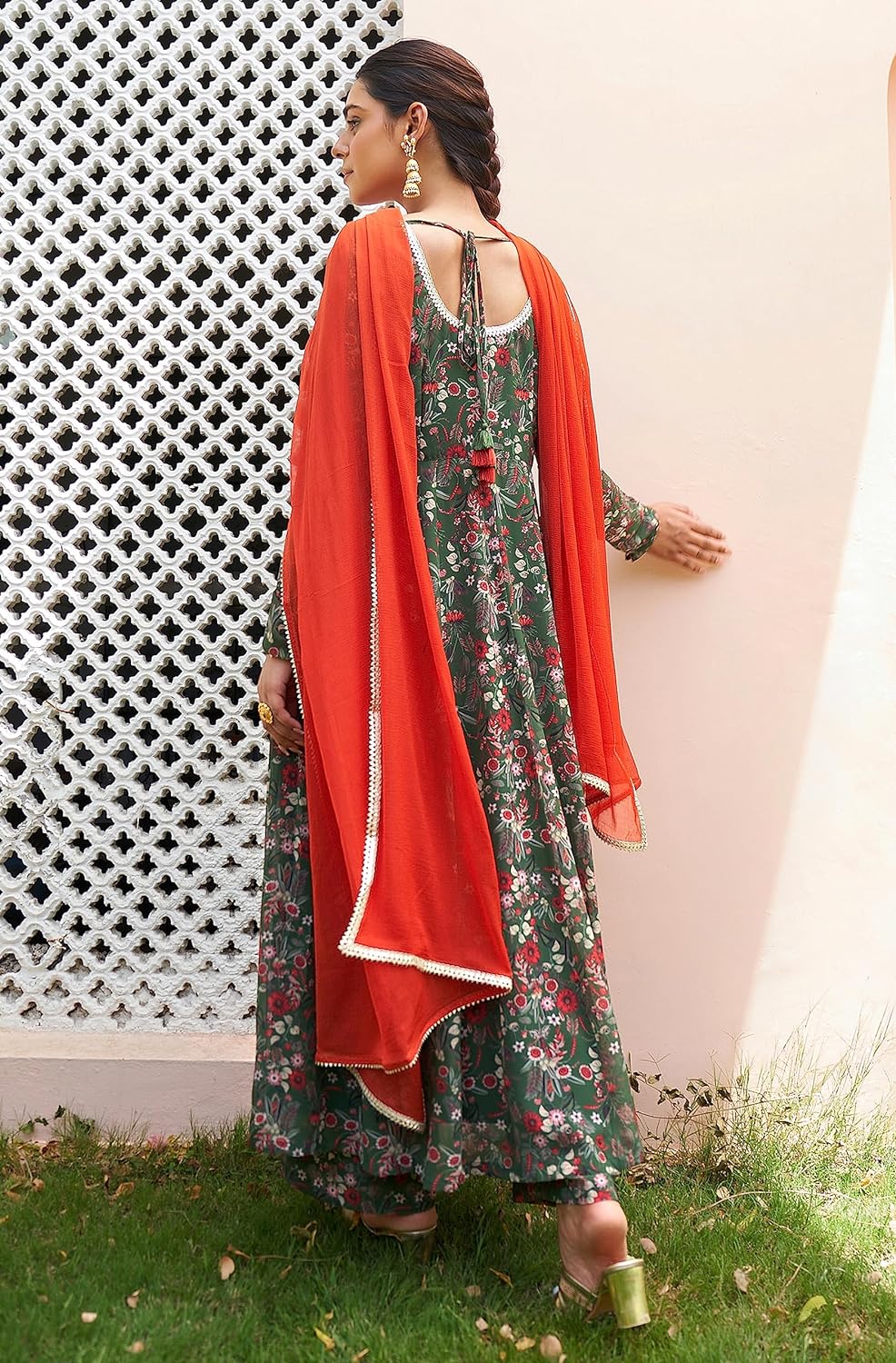 Janasya Women's Georgette Digital Floral Printed Embellished Kurta Set Bottle Green