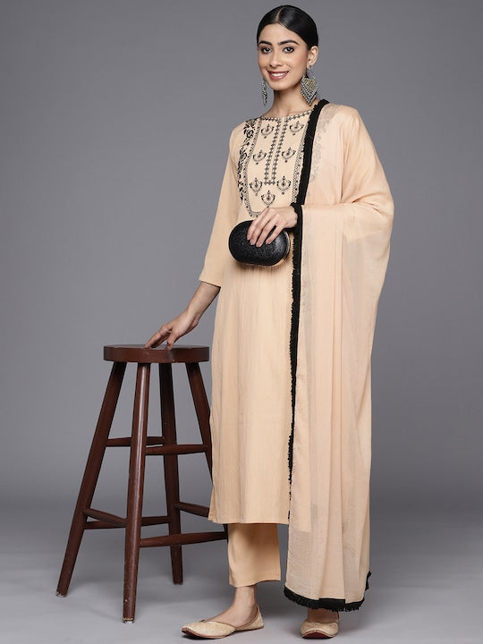 Varanga Floral Yoke Design Regular Thread Work Silk Crepe Kurta with Trousers & Dupatta