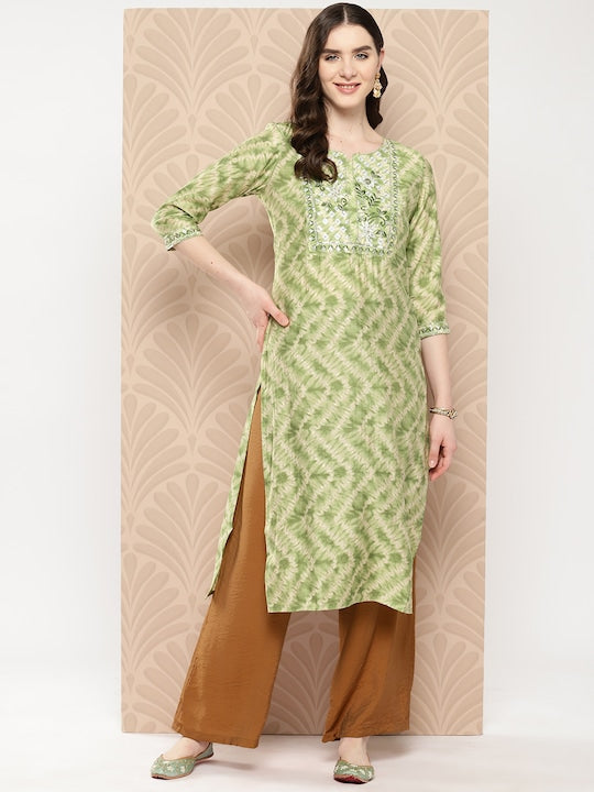 Yufta Women Floral Embroidered Sequinned Kurta