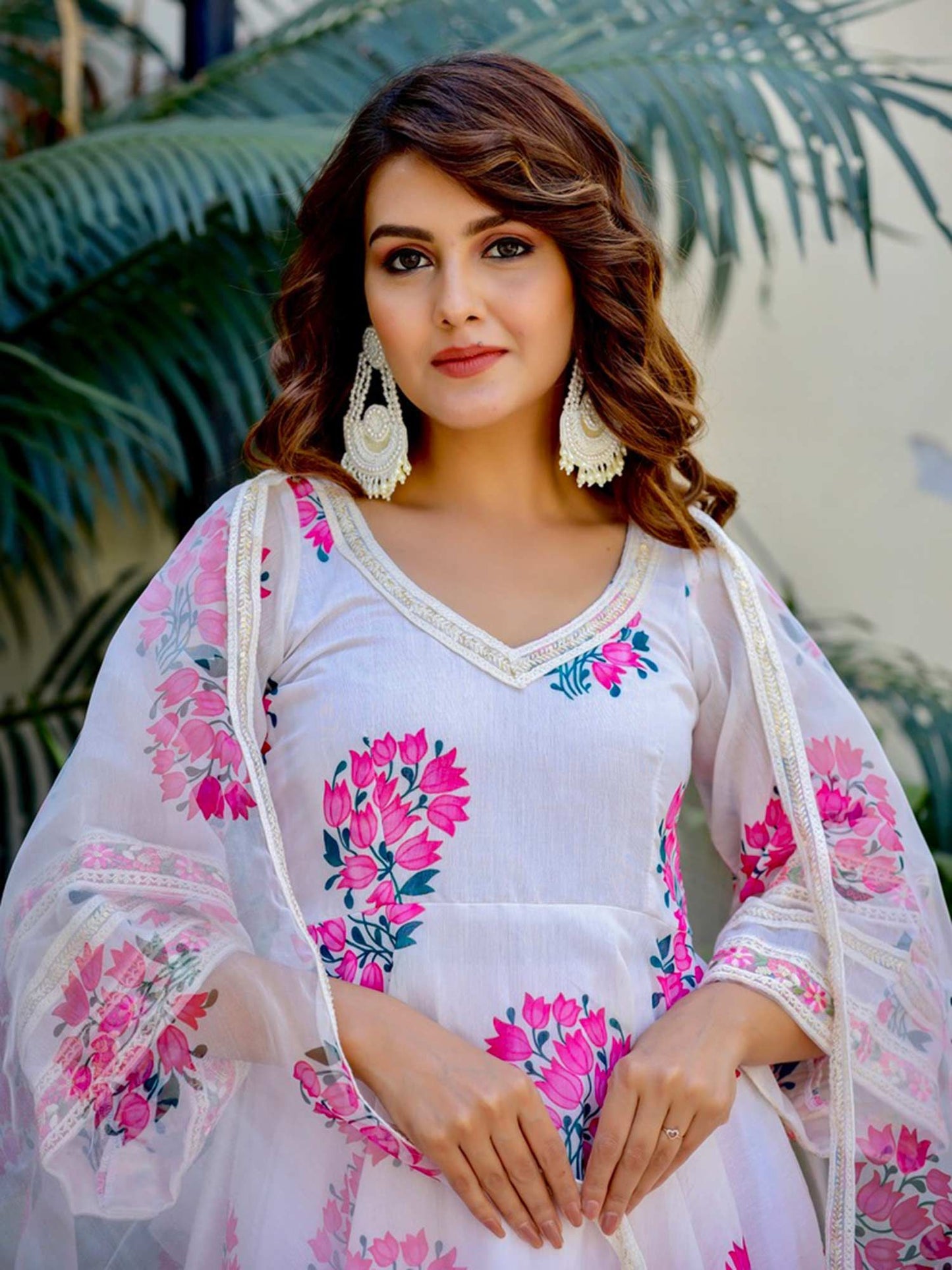 ONEWE INDIA Vedya Suit (Set of 3)