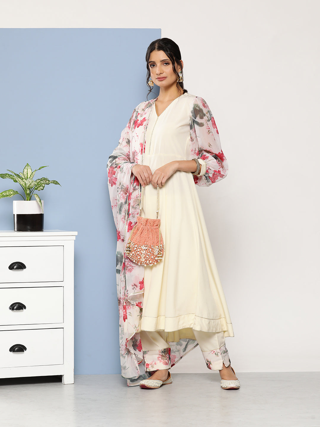 Ahalyaa Women Off White Floral Empire Gotta Patti Kurta with Trousers & With Dupatta