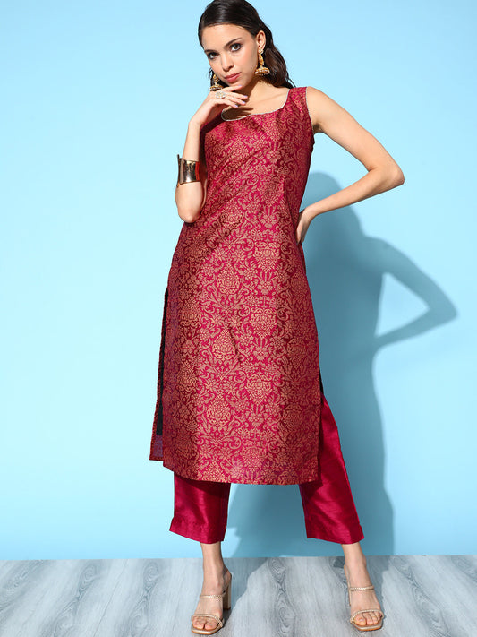 Ahalyaa Burgundy Ethnic Motif Woven Design Sleeveless Kurta