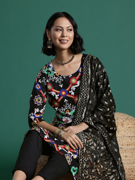 Sangria Ethnic Motifs Printed Kurta with Trousers & Dupatta